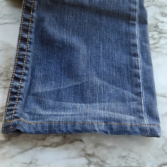 LONDONJEAN VS Low 5 Flap Distressed Jeans - Picture 10 of 14